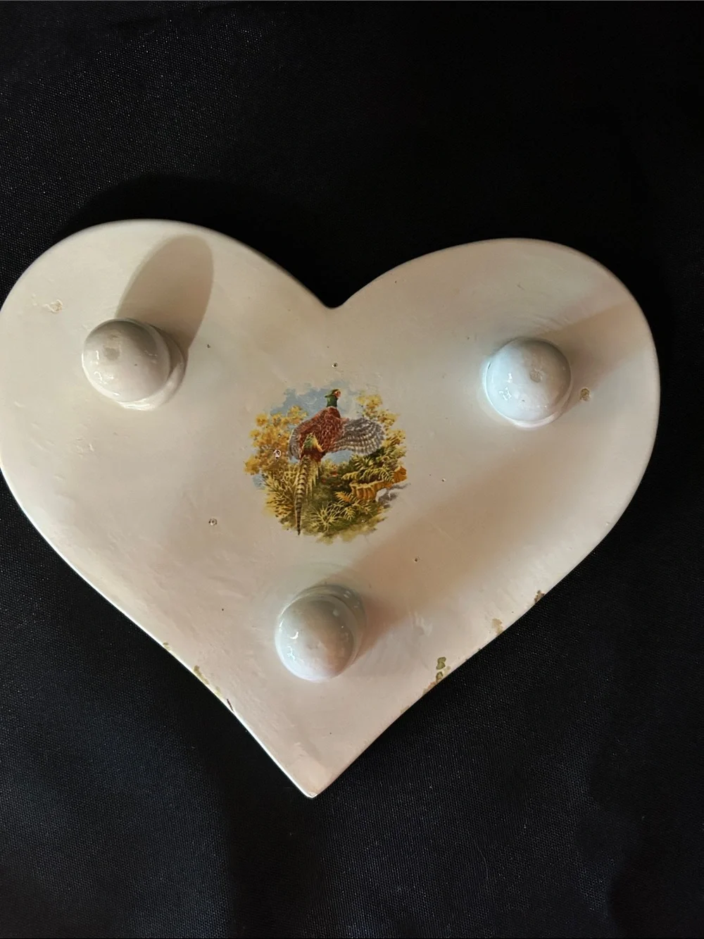 Heart-Shaped Ceramic Trivet with Pheasant Artwork - Cream & Brown